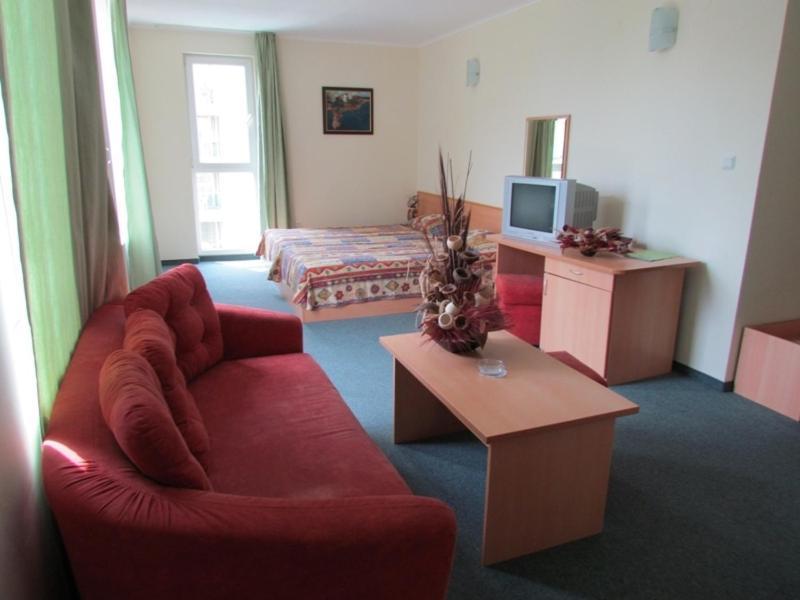 Family Hotel Aurelia Napospart Kültér fotó
