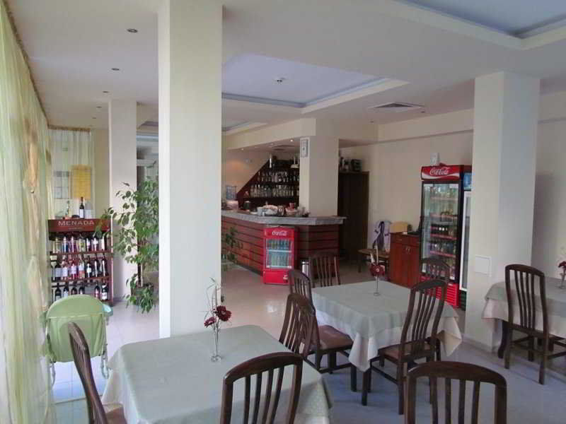 Family Hotel Aurelia Napospart Kültér fotó